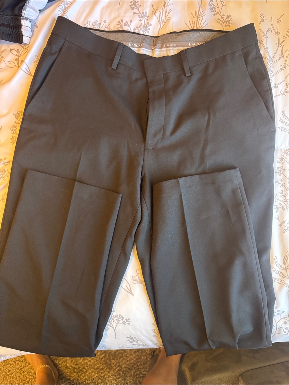 Haggar Black Pleated Dress Pants